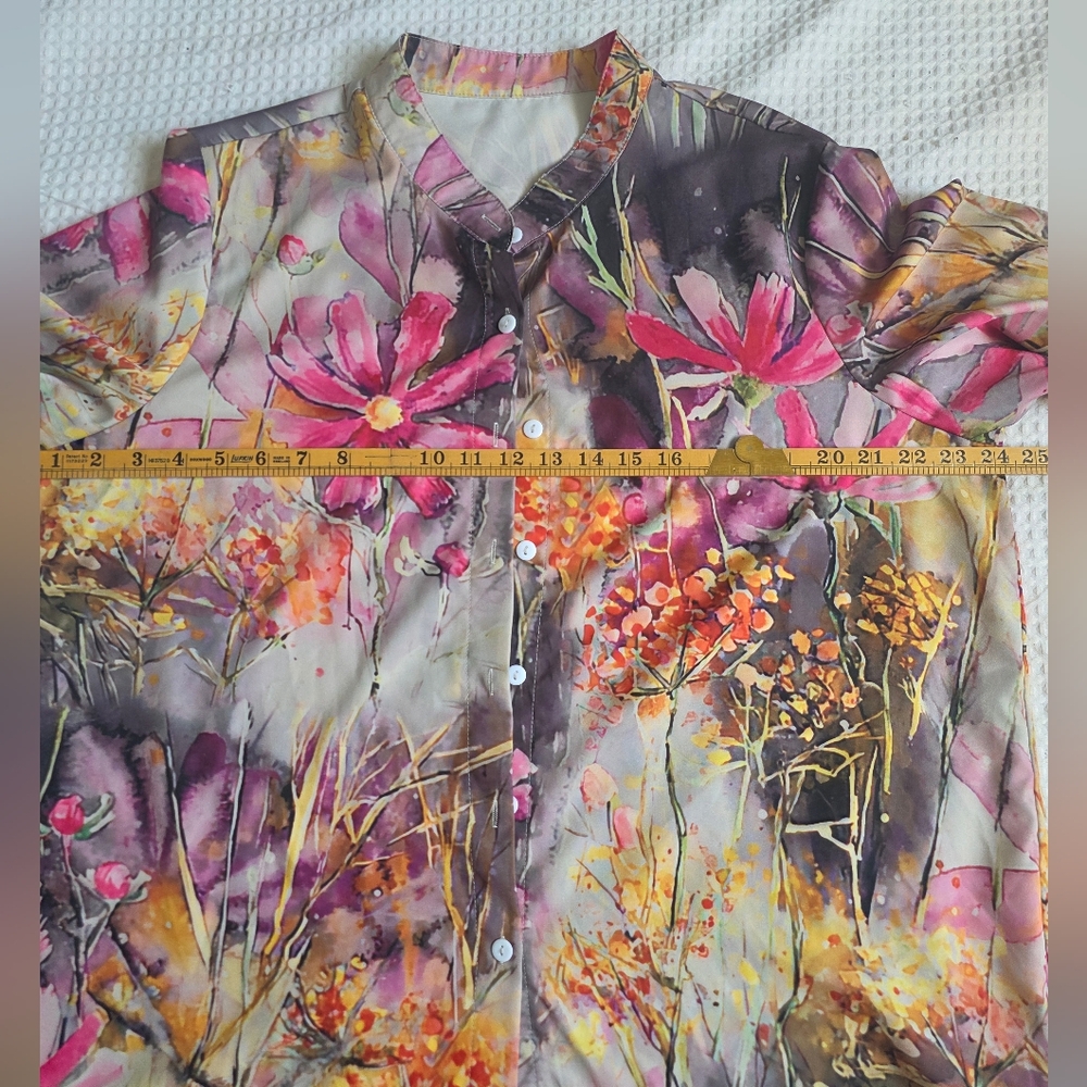 5/25$ Women's Floral Blouse - Picture 7 of 15